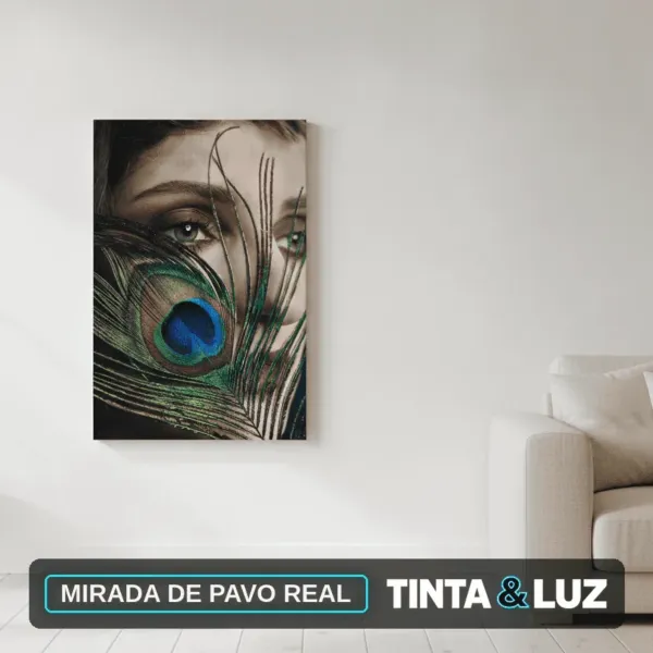 MIRADA DE PAVO REAL