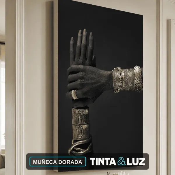 MUÑECA DORADA