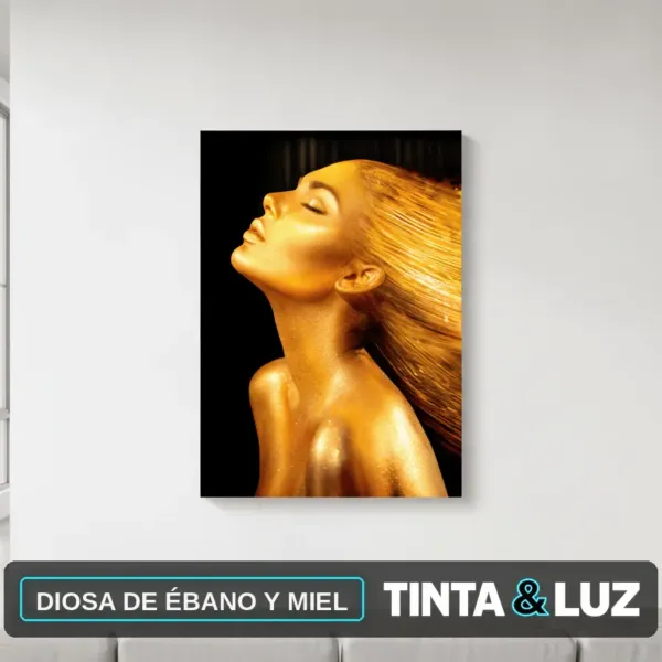 DIOSA DE ÉBANO Y MIEL