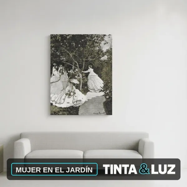 MUJER EN EL JARDÍN