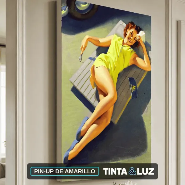 PIN-UP DE AMARILLO