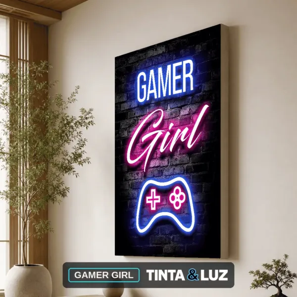 GAMER GIRL
