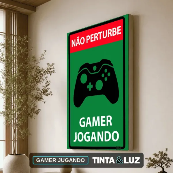 GAMER JUGANDO