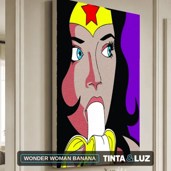 WONDER WOMAN BANANA