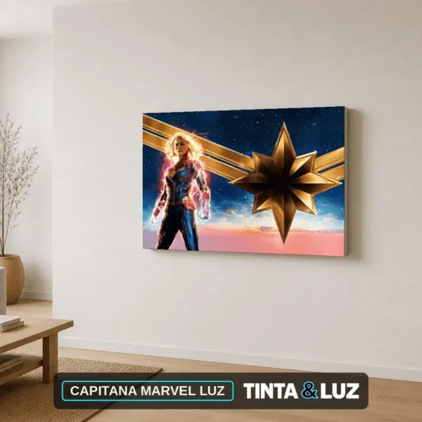 CAPITANA MARVEL LUZ