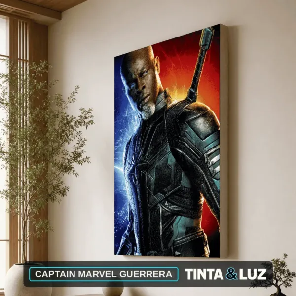 CAPTAIN MARVEL GUERRERA