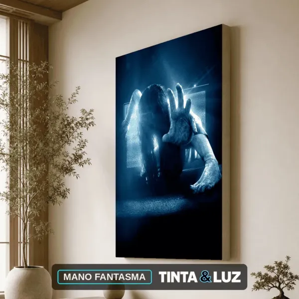 MANO FANTASMA