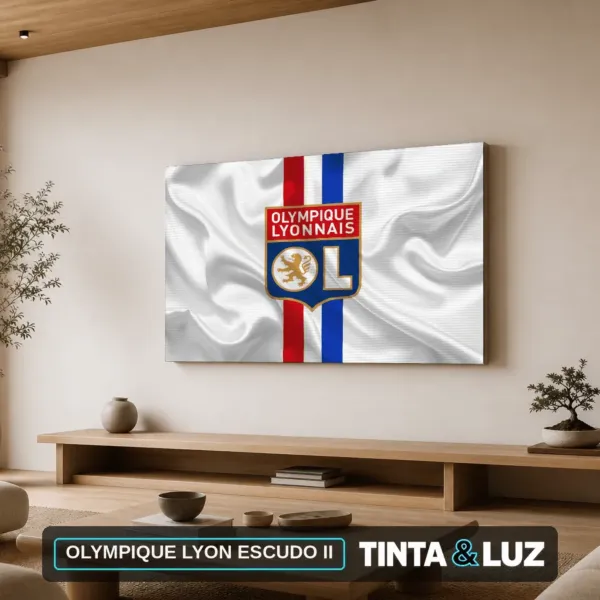 OLYMPIQUE LYON ESCUDO II