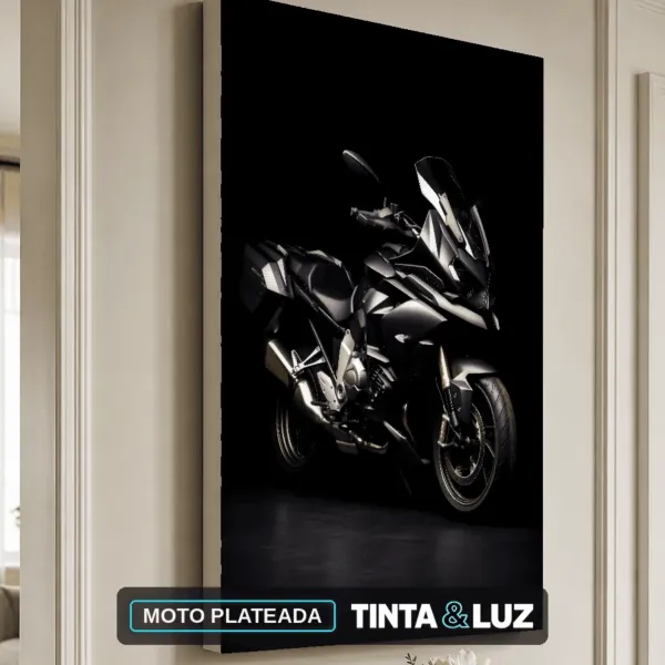 MOTO PLATEADA