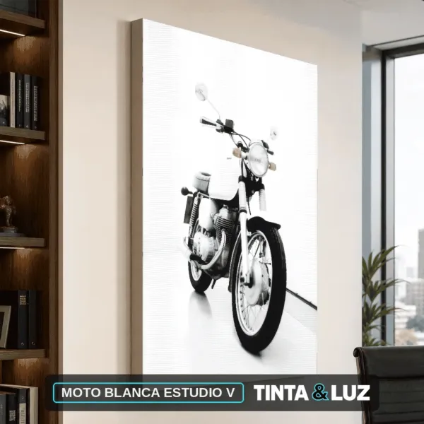 MOTO BLANCA ESTUDIO V