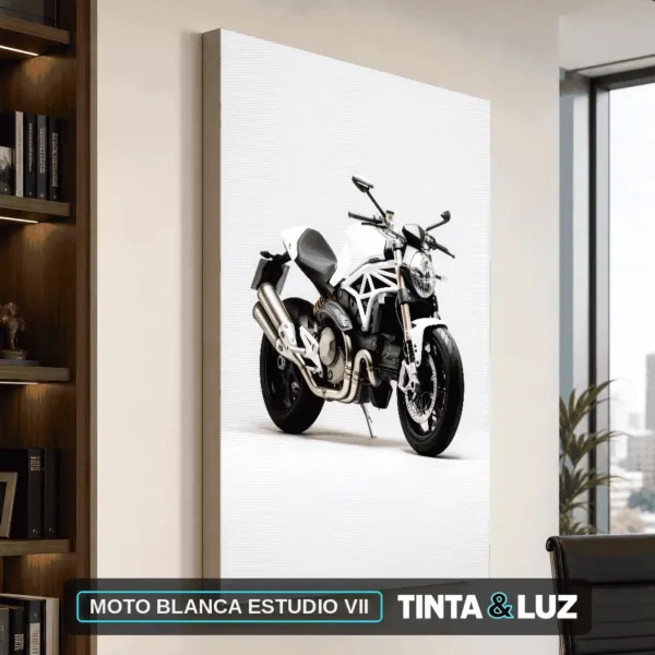 MOTO BLANCA ESTUDIO VII