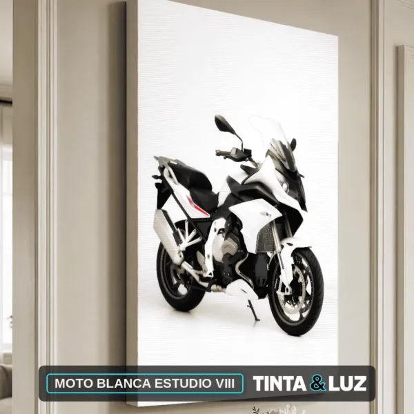 MOTO BLANCA ESTUDIO VIII