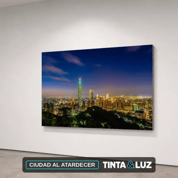 CIUDAD AL ATARDECER