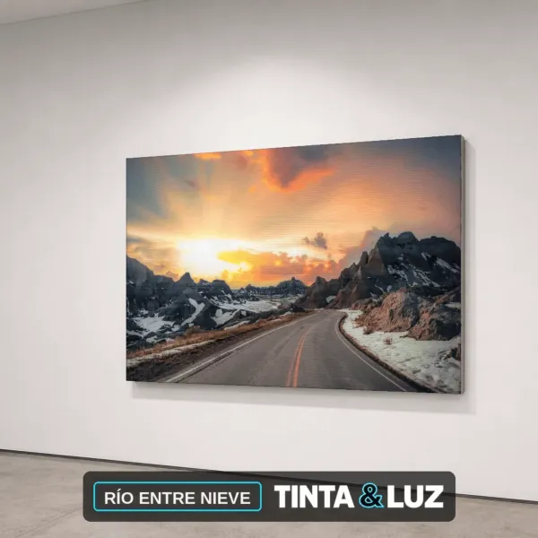 RÍO ENTRE NIEVE