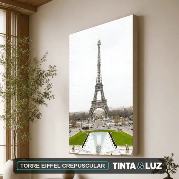 TORRE EIFFEL CREPUSCULAR