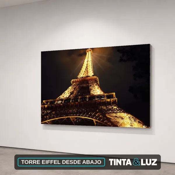 TORRE EIFFEL DESDE ABAJO