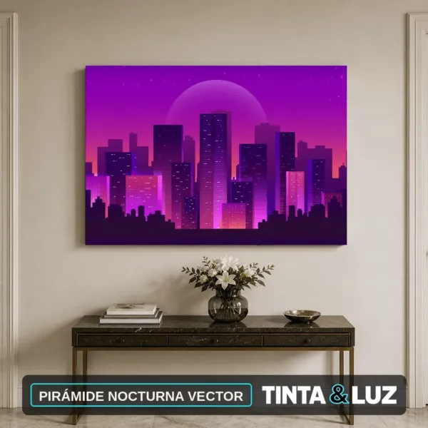 PIRÁMIDE NOCTURNA VECTOR