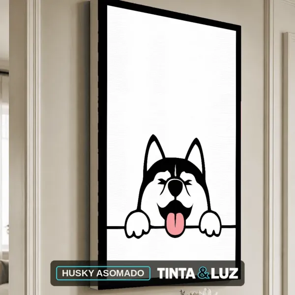 HUSKY ASOMADO