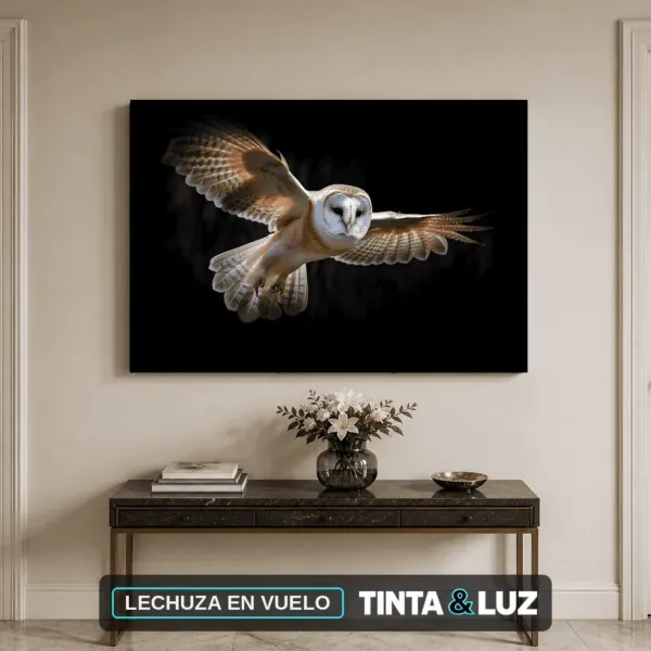 LECHUZA EN VUELO