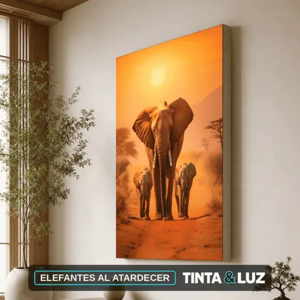 ELEFANTES AL ATARDECER