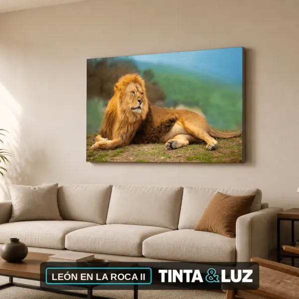 LEÓN EN LA ROCA II