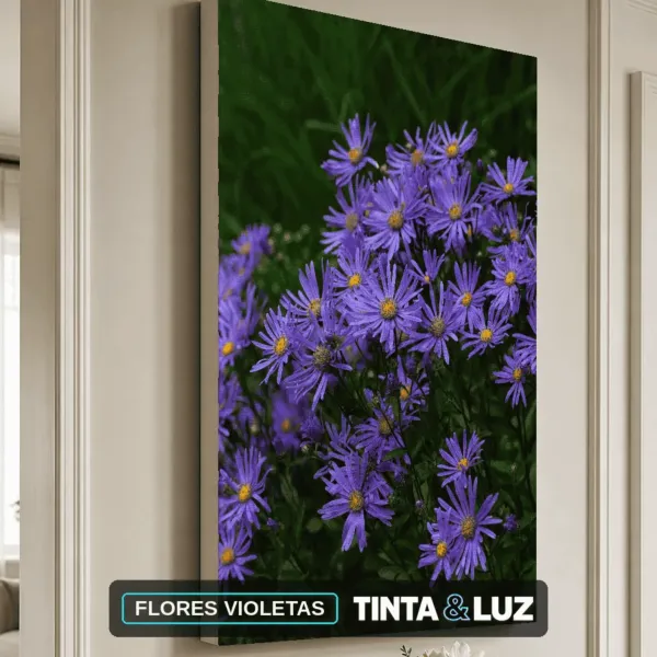 FLORES VIOLETAS