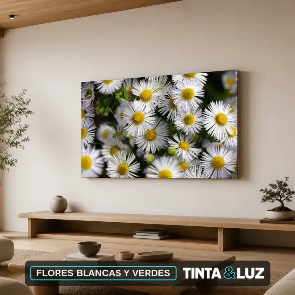 FLORES BLANCAS Y VERDES
