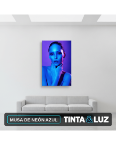 MUSA DE NEÓN AZUL