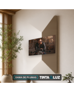 DAMA DE PLUMAS
