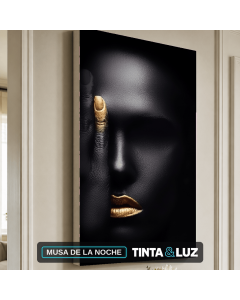 MUSA DE LA NOCHE