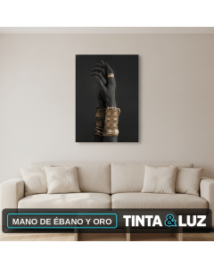 MANO DE ÉBANO Y ORO