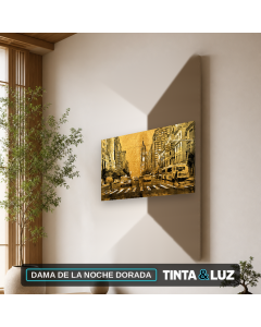 DAMA DE LA NOCHE DORADA