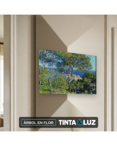 ÁRBOL EN FLOR