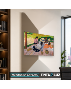 MUJERES EN LA PLAYA