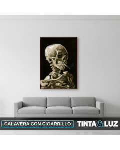 CALAVERA CON CIGARRILLO