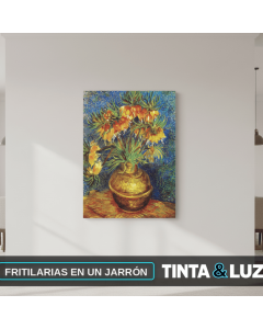 FRITILARIAS EN UN JARRÓN