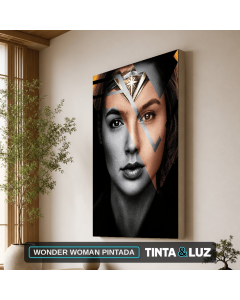 WONDER WOMAN PINTADA