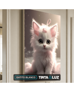GATITO BLANCO