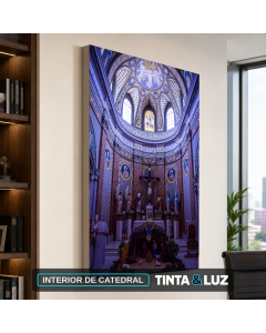 INTERIOR DE CATEDRAL