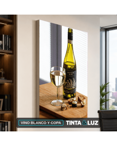 VINO BLANCO Y COPA