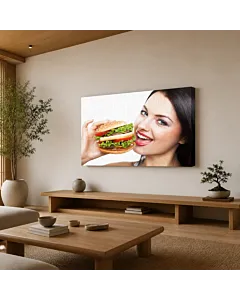 CHICA Y HAMBURGUESA
