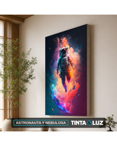 ASTRONAUTA Y NEBULOSA