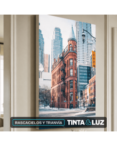 RASCACIELOS Y TRANVÍA
