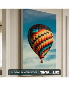 GLOBOS AL ATARDECER