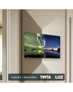 AURORA Y MONTAÑAS