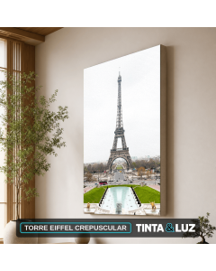 TORRE EIFFEL CREPUSCULAR
