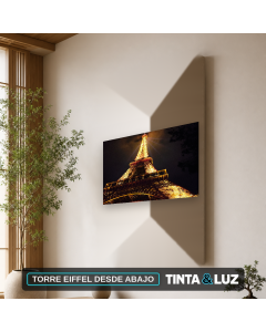 TORRE EIFFEL DESDE ABAJO