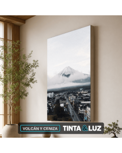 VOLCÁN Y CENIZA