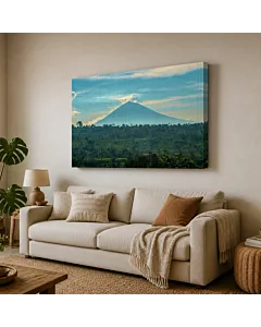 VOLCÁN NUBLADO