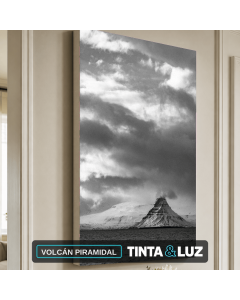 VOLCÁN PIRAMIDAL